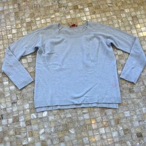 Light Blue Women's Cashmere  Crewneck Sweater NWOT